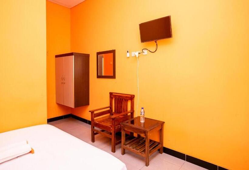 חדר סטנדרט, Koolkost Syariah Near Transmart Tegal