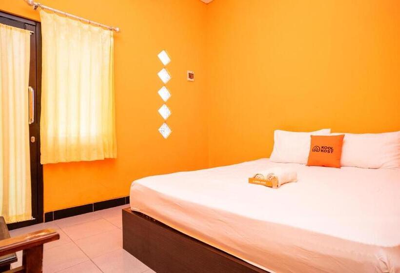 חדר סטנדרט, Koolkost Syariah Near Transmart Tegal