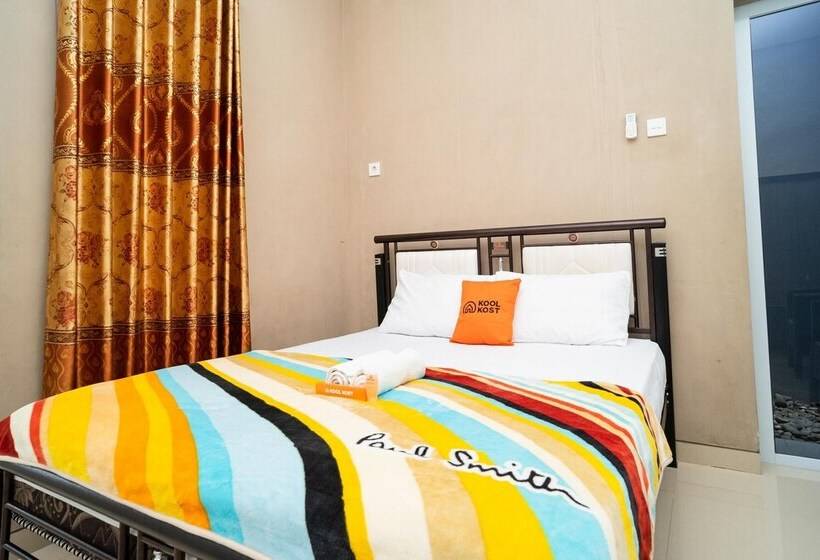 חדר דלוקס, Koolkost Syariah Near Transmart Tegal