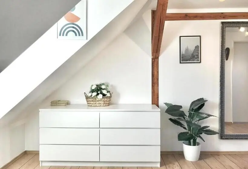 スタンダード４人部屋, Pension Bernartice