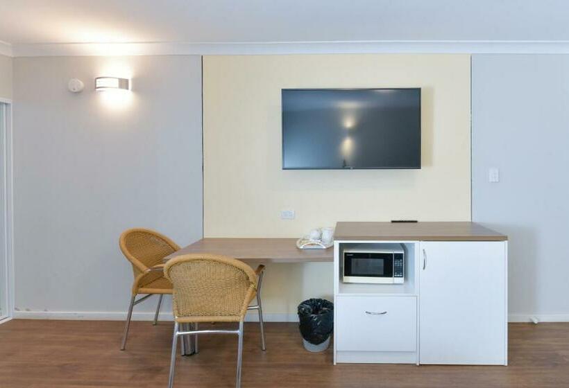 Люкс Кровать Кинг, Platinum Motel