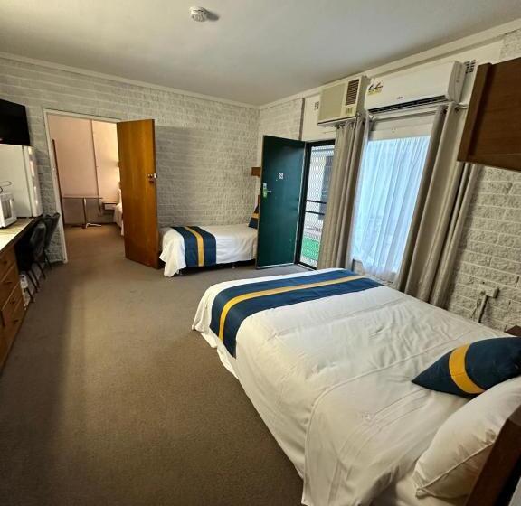 패밀리 룸, The Shamrock Hotel Balranald