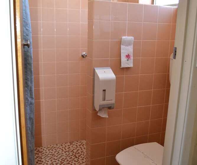 스탠다드 룸, The Shamrock Hotel Balranald