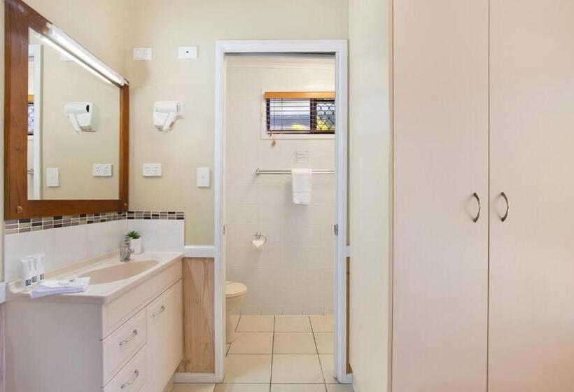 ویلای 2 خوابه, South Gladstone Motel