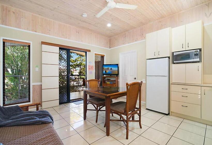 ویلای 2 خوابه, South Gladstone Motel