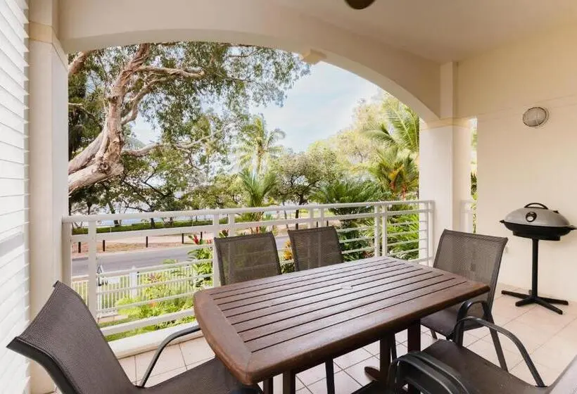 スリーベッドルーム　ヴィラ, Villa Beach Palm Cove