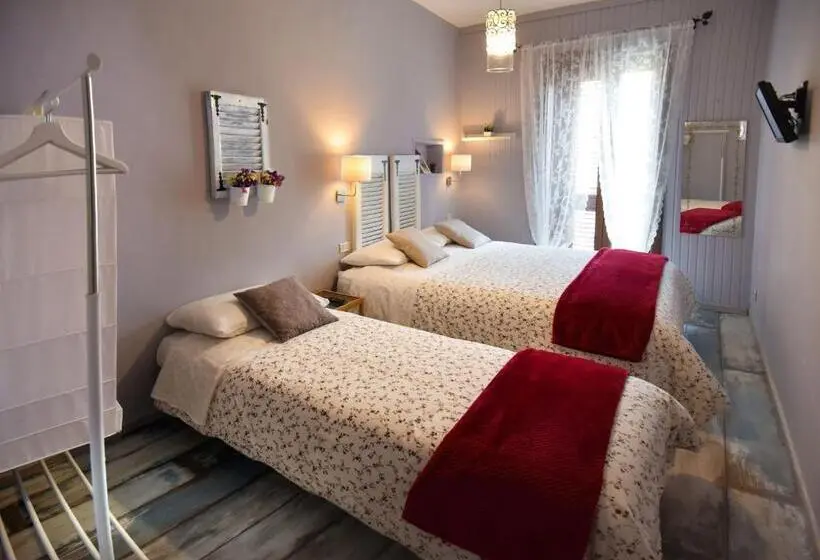 اتاق استاندارد سه نفره, Pensione Oliva