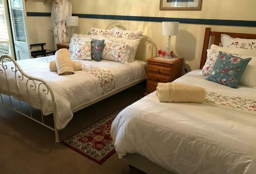 Номер Стандарт, Guest House On Hyde