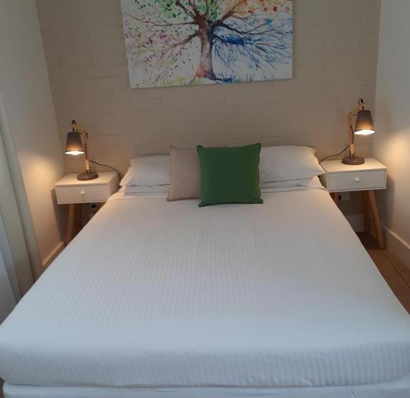 اتاق استاندارد, Belmont Palms Motel