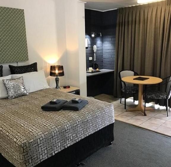 이그제큐티브 룸, Central Motel Gin Gin