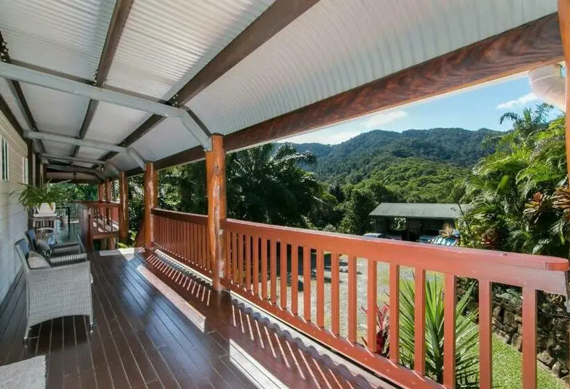 Camera Standard Vista Montagna, Daintree Manor B&b