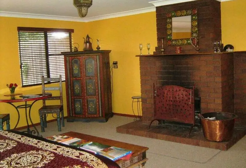 キングサイズベッドのスタンダードルーム, Gumtree On Gillies Bed And Breakfast