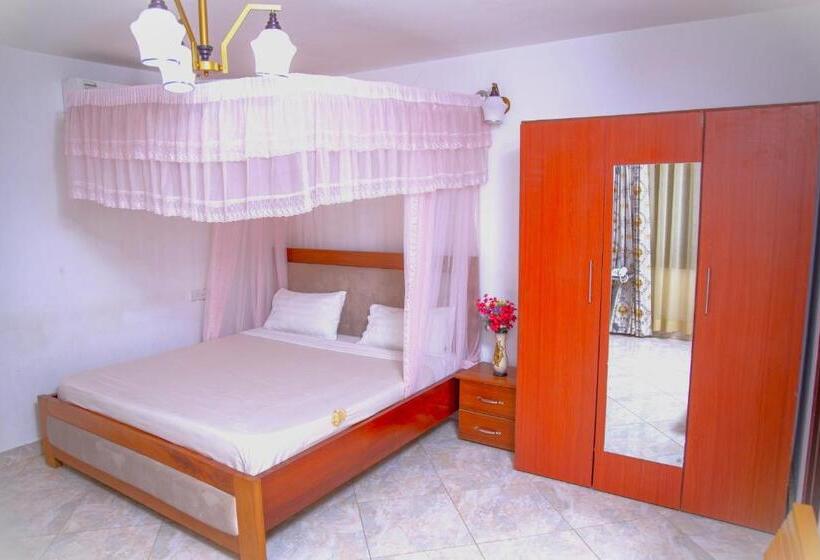 Büyük Çift Kişilik Yataklı Lüks Oda, Hidden Treasure Serviced Hotel Apartments Hitsha Hotels Entebbe