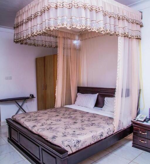 Büyük Çift Kişilik Yataklı Standart Oda, Hidden Treasure Serviced Hotel Apartments Hitsha Hotels Entebbe