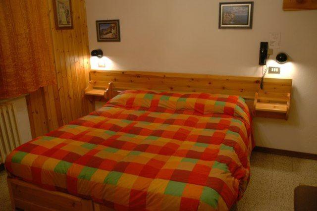 标准间, Albergo Sichi