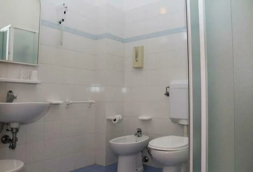 Triple Room Sea View, Nautic