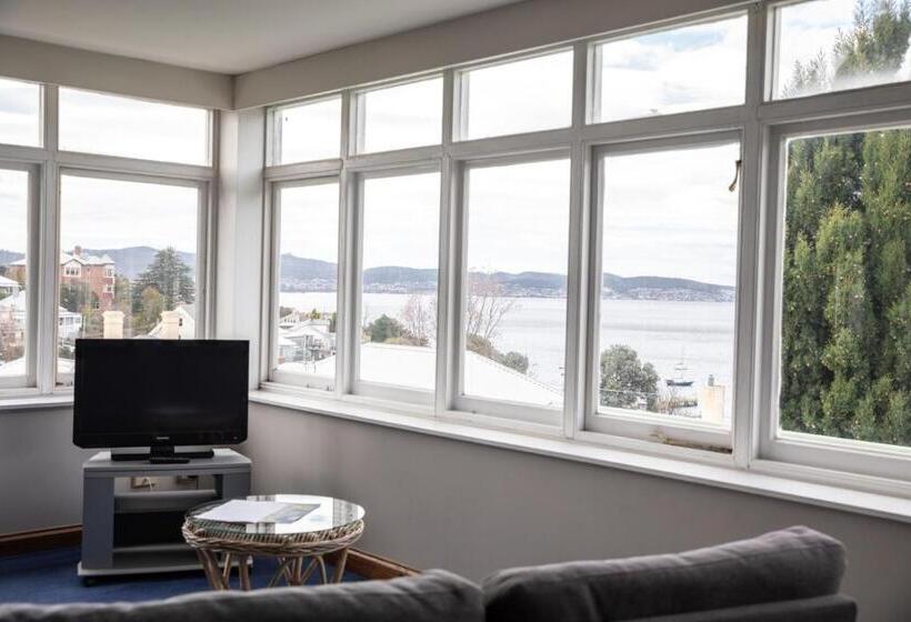 غرفة قياسية سرير كينج, Battery Point Manor