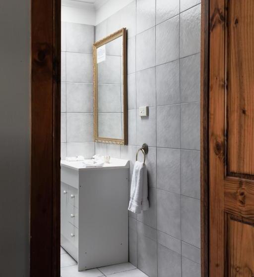 غرفة قياسية سرير كينج, Battery Point Manor