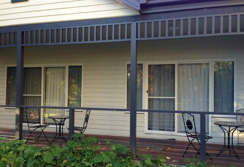 סוויטה עם נוף לנהר, Goldberryaccommodation