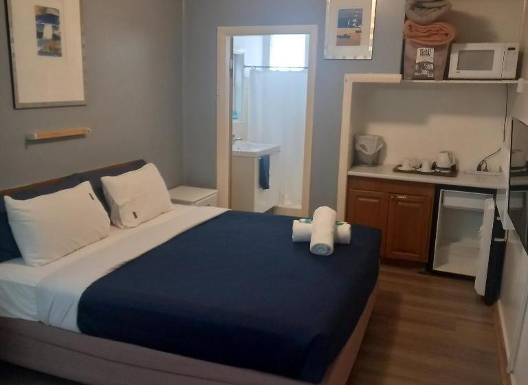 4인용 스탠다드 룸, Mount View Motel