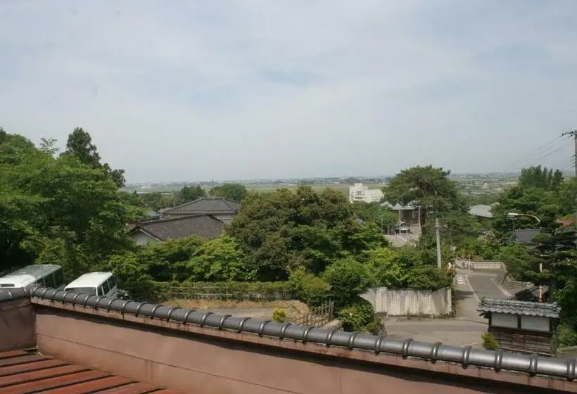 スタンダードルーム, Suehirokan