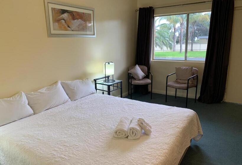 חדר סטנדרט עם מיטת קינג, Temora Motel
