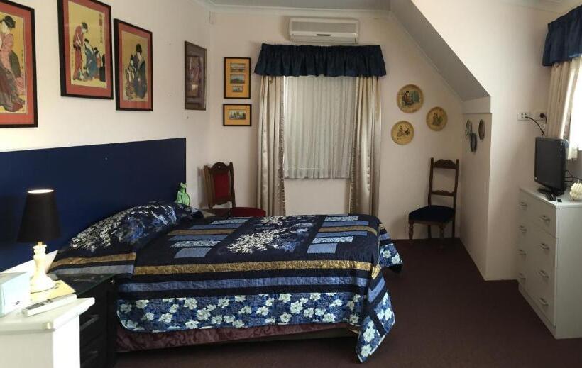 اتاق استاندارد یک نفره, Aarn House B&b Airport Accommodation