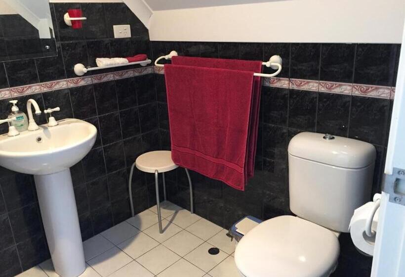 اتاق استاندارد با تخت بزرگ, Aarn House B&b Airport Accommodation