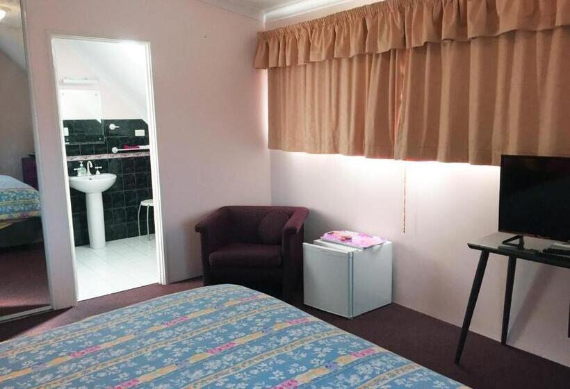 اتاق استاندارد با تخت بزرگ, Aarn House B&b Airport Accommodation