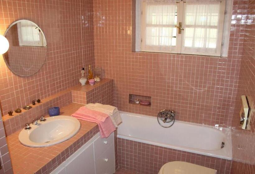 חדר סטנדרט, B&b Le Querce