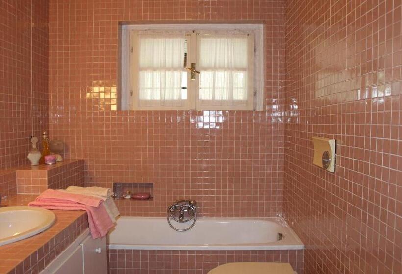 חדר סטנדרט, B&b Le Querce