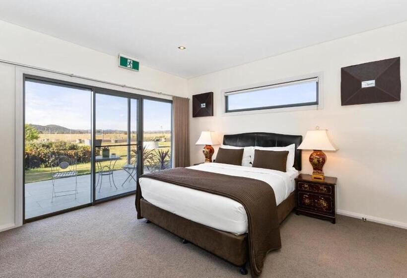 Номер Стандарт Кровать Квин Адаптированный для Инвалидов, Hangar House Mudgee