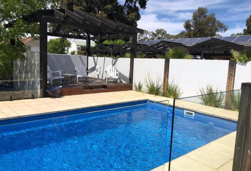 デラックスルーム, Happy Wanderer Motel Bendigo Children Not Permitted Over 18s Only