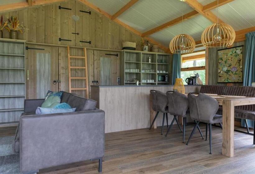 منزل 3 غرف نوم, Landrijk De Reesprong Boerderij