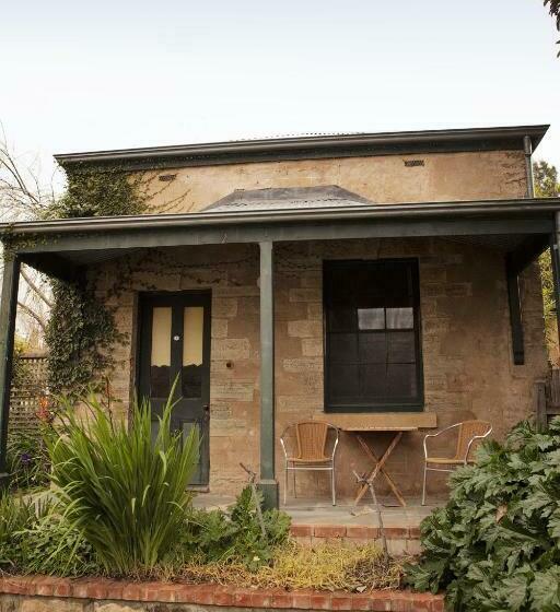 Номер Deluxe, The Rising Sun