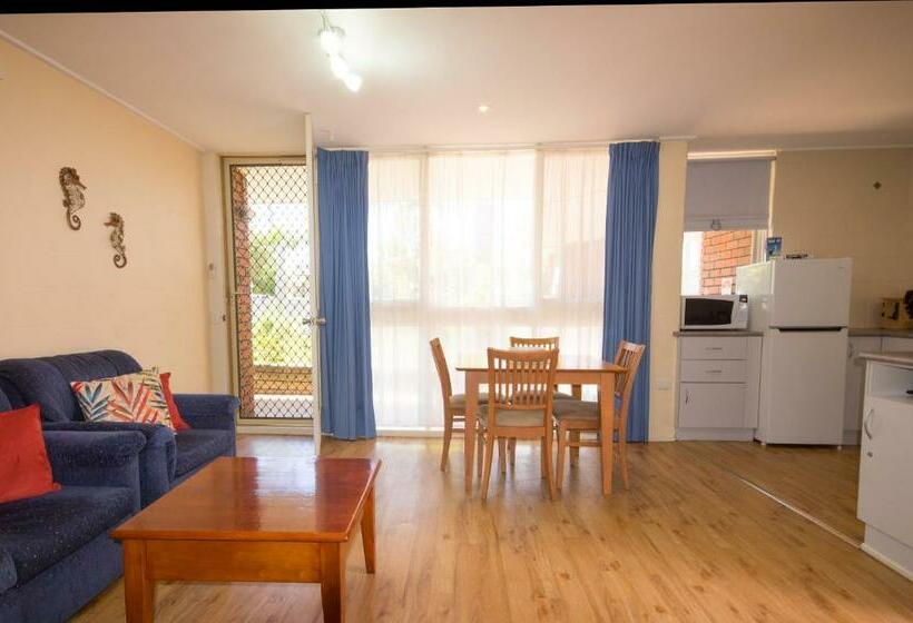 דירה משפחתית 2 חדרי שינה, Kalindo Merimbula