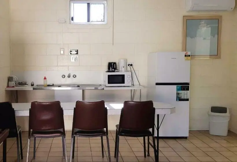 ファミリールーム, Burdekin Motor Inn
