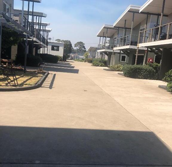 בקתה, Peace Resorts   Jervis Bay Holiday Cabins In Sussex Inlet