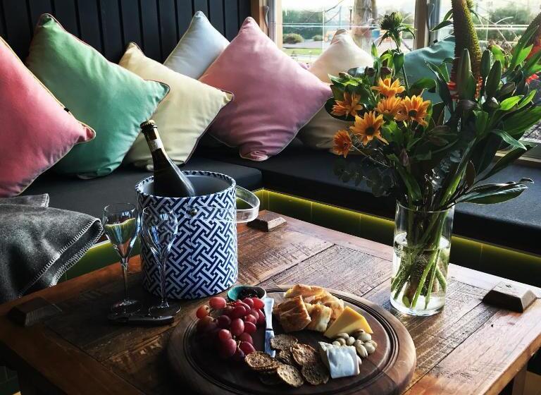 스위트 킹사이즈 침대, 187 Merrijig