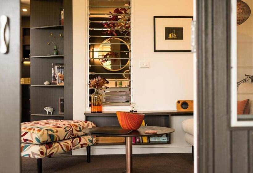 스위트 킹사이즈 침대, 187 Merrijig