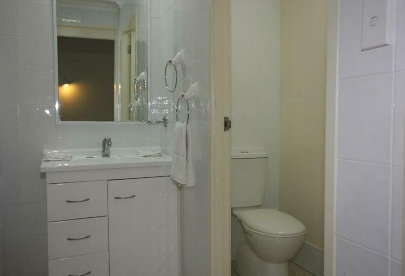 豪华家庭房间, Tuncurry Lakes Resort