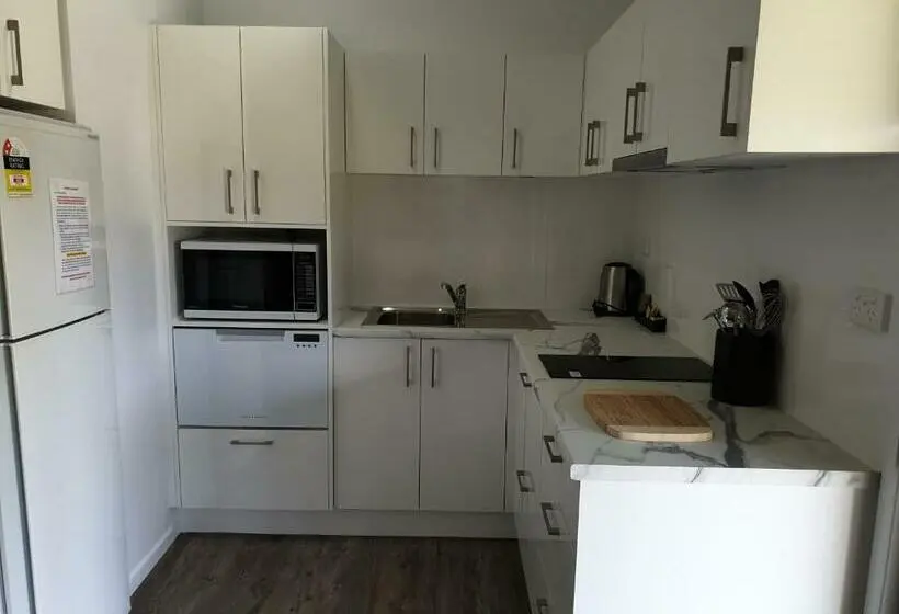 デラックスファミリールーム, Tuncurry Lakes Resort