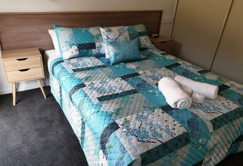 豪华家庭房间, Tuncurry Lakes Resort