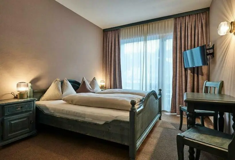 اتاق استاندارد با چشمانداز کوهستان, B&b Berglift Direkt An Der Talstation