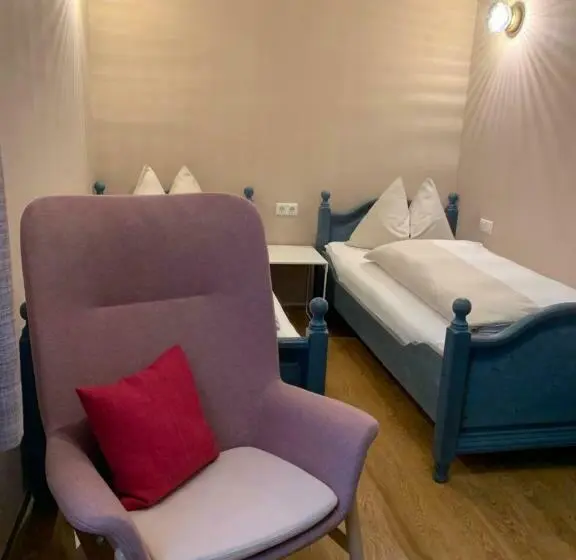 اتاق استاندارد, B&b Berglift Direkt An Der Talstation