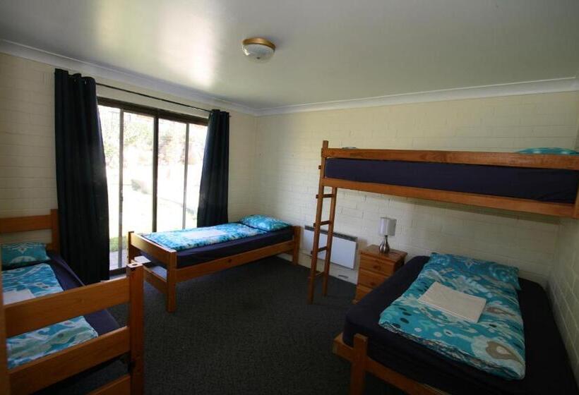 침실 3개 아파트, Alpha Centauri Townhouses