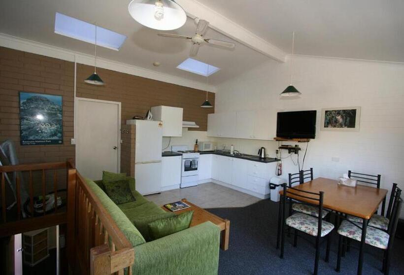 침실 2개 아파트, Alpha Centauri Townhouses