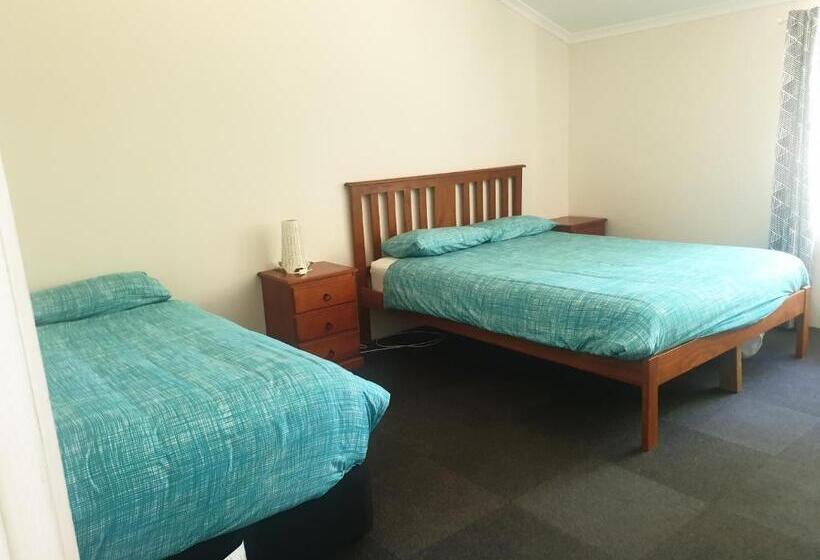 3침실 스탠다드 방갈로, Alpha Centauri Townhouses