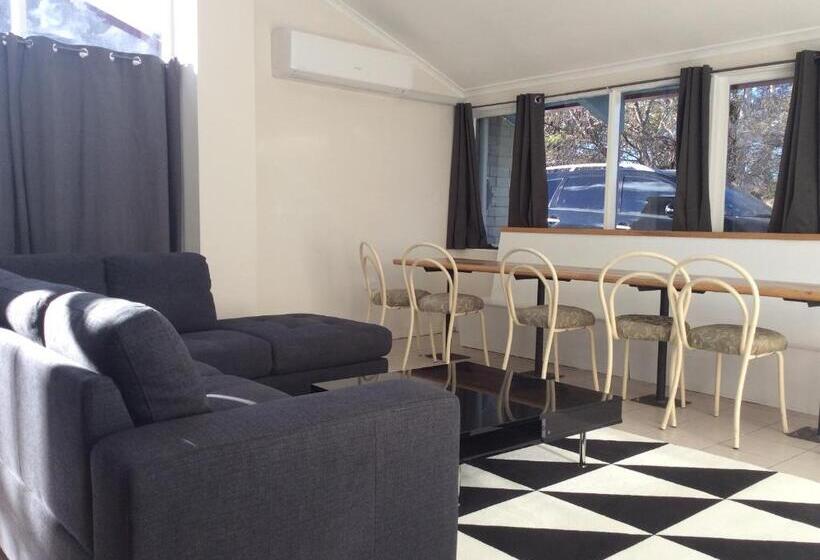 3침실 스탠다드 방갈로, Alpha Centauri Townhouses