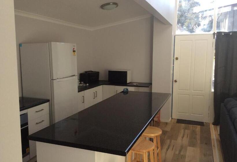 3침실 스탠다드 방갈로, Alpha Centauri Townhouses